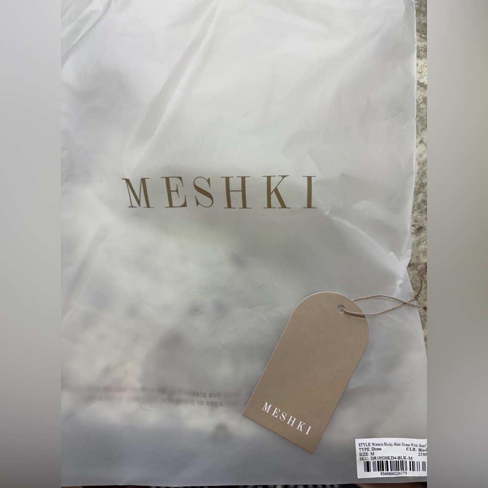 Meshki Wisteria Dress - Picture 5 of 10